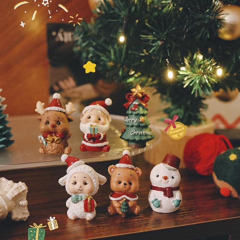 Christmas Decorations Desk Accessories Cute Santa Claus Christmas Tree Ornaments Party Photo Props Christmas Figures