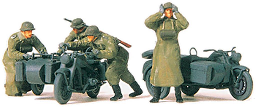 Preiser Scale German Motorcycle Soldier Set 2 Rough Road Escape Scene Plastic Model Kit GP72539 1/72 (4 Figures, Sidecars) (Person)