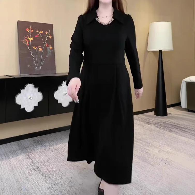 

European Style Plus Size Turn-Down Collar Dress for Women 4XL (180-200 jin)