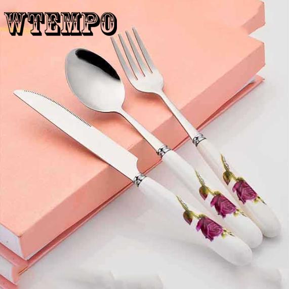 Geschirr-Set aus Edelstahl, tragbares Western-Geschirrset für den Außenbereich mit Box