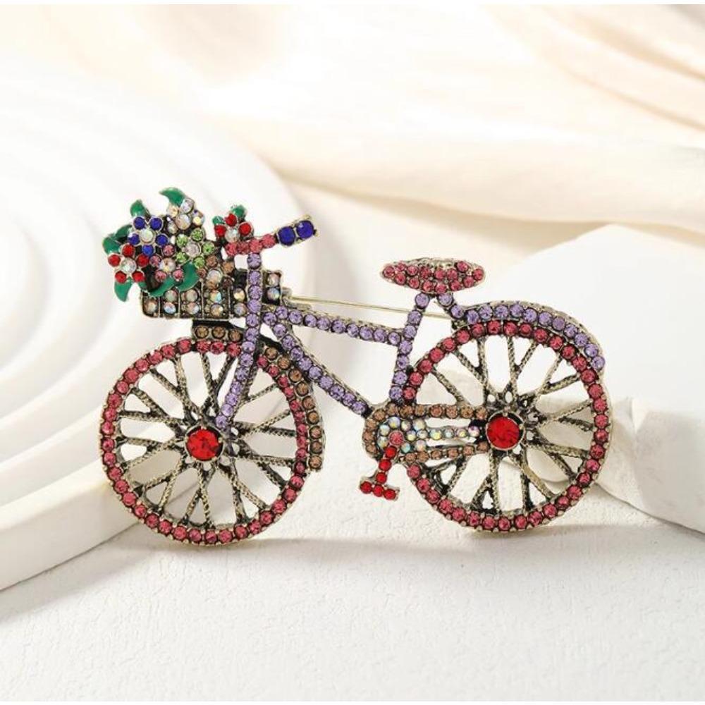 Diamond Butterfly Versatile Simple Brooch Flower Anti-light Pin Clothing Accessories Corsage