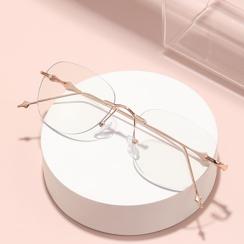 Men's & Women's Rimless Oval Photochromic Myopia Glasses Ultra-Light Fashion Blue Light Blocking Minus Diopter Eyeglasses