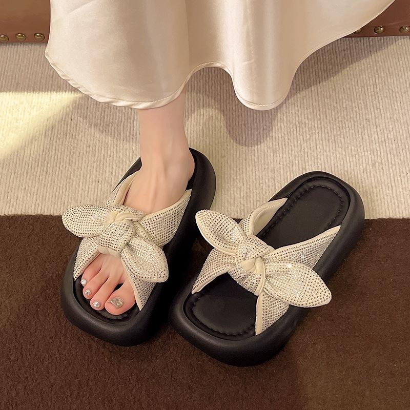 Fairy Rhinestone Bow One-word Female Outer Wear 2025 Summer Temperament Versatile Sandals Thick-soled Beach Slippers