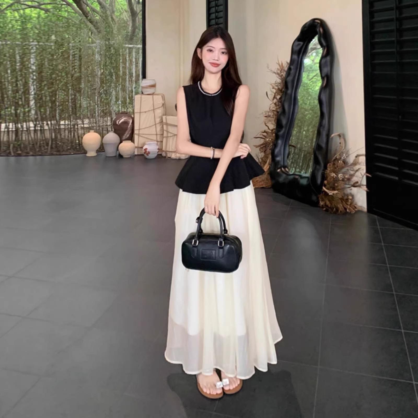 Элегантный летний корейский двухпредметный комплект: юбка и топ XL