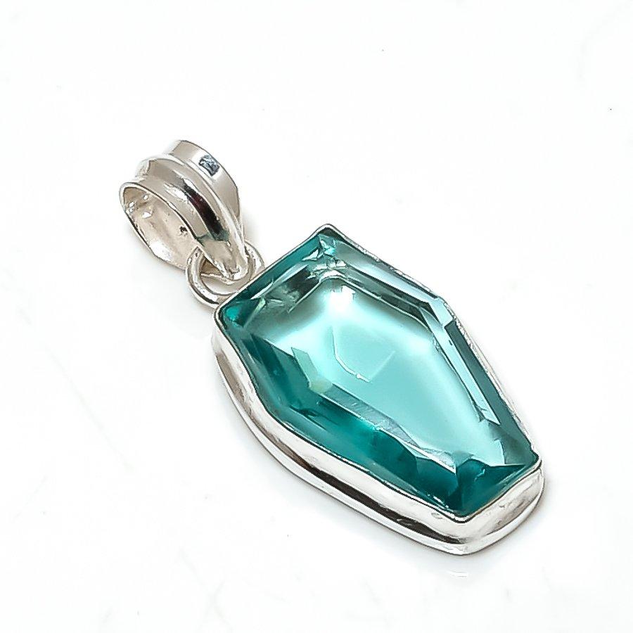 

Natural Aqua Apatite Gemstone 925 Sterling Silver Jewelry Pendant 1.58 s8H56