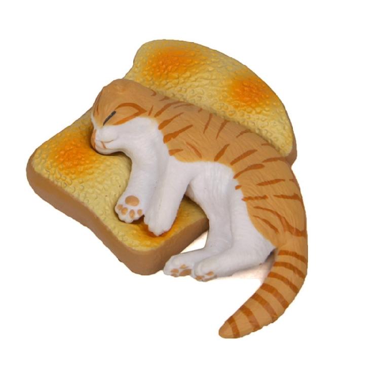 

Cute PVC Toast Bread Pillow and Cats Miniature Figurines Collectible Ornaments For Desktop Decors Birthday Party Gift жёлтый