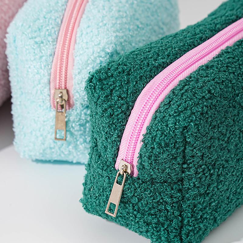 2026 Cute Zipper Plush Large Solid Color Cosmetic Bag Makeup Bag For Women Travel Make Up Toiletry Bag Washing Pouch Pen Pouch