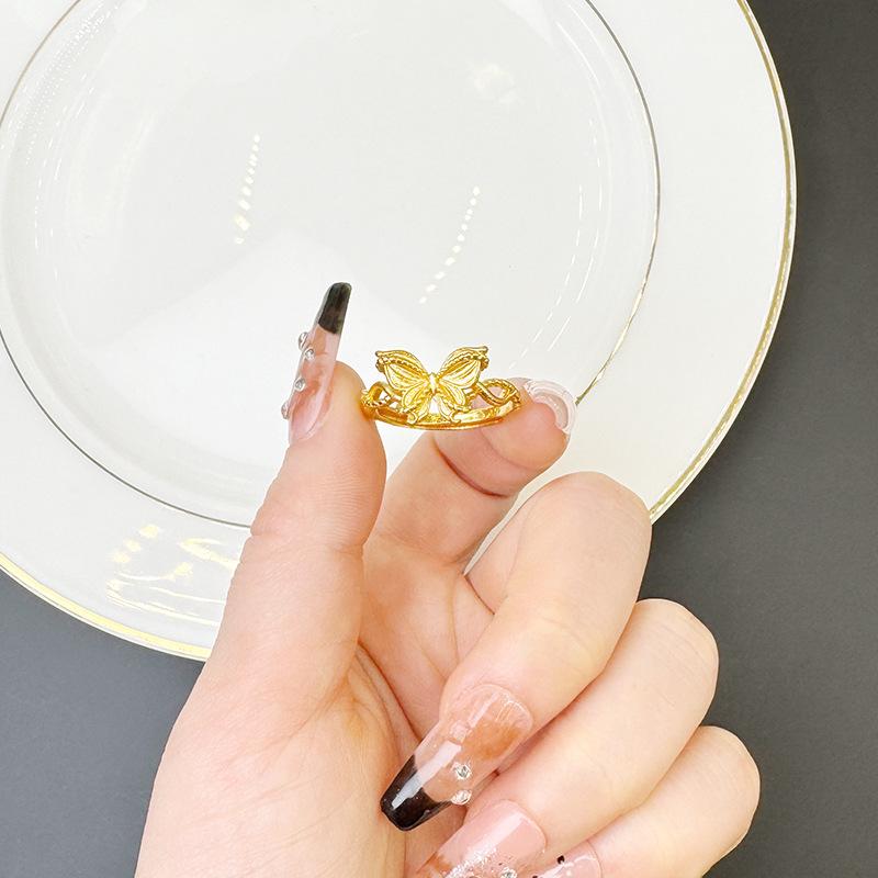 Ring Retro Filigree Butterfly Ring for Women Palace Style