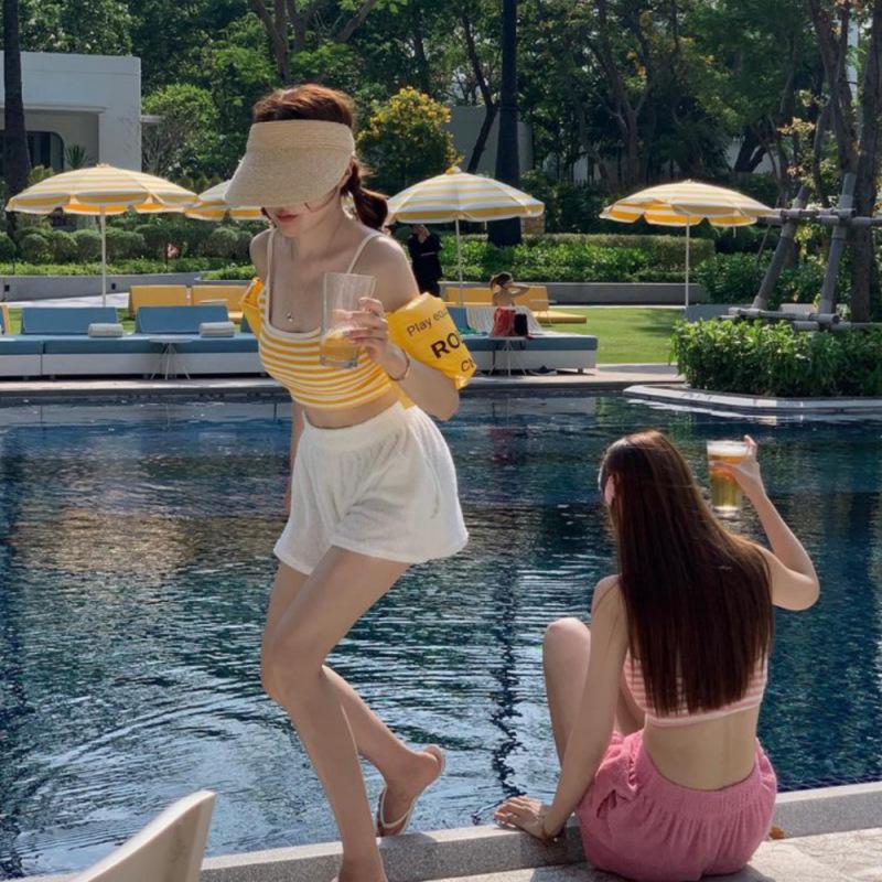 

Высококачественный корейский махровый купальник-тройка из Дондэмуна с чашечками для женщин Large белый