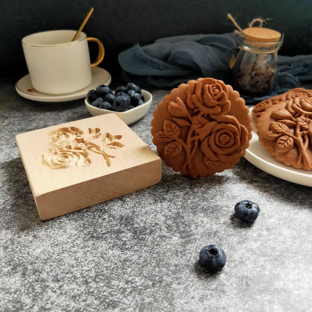 Wooden Cookie Cutter Mold Wedding Cookie Moulds Flower Tree Cartoon Animals Pattern Cake Baking Mould Tools for Christmas Easter