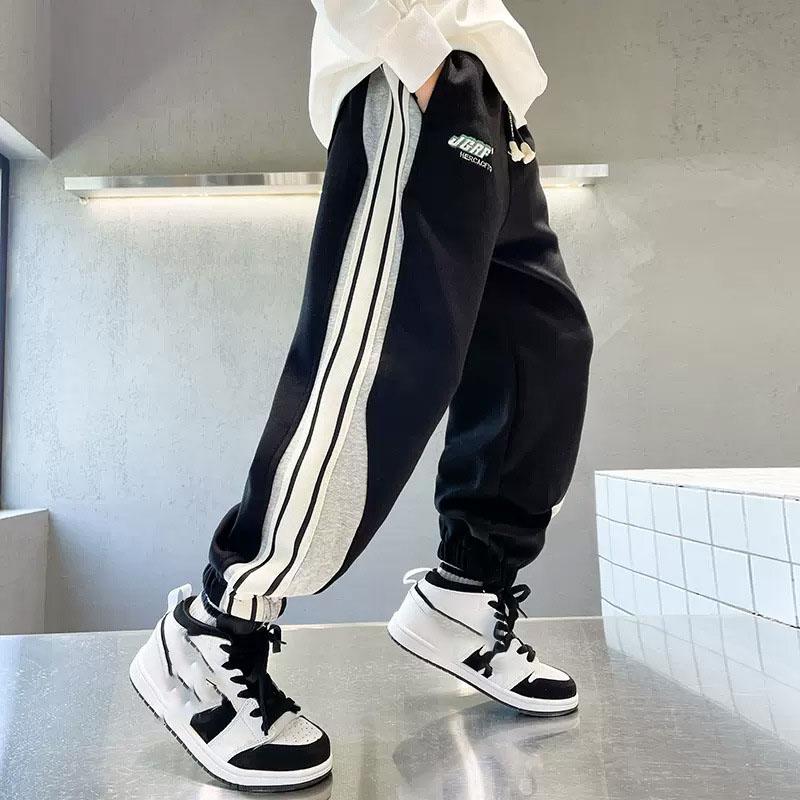 

Спортивные брюки для мальчиков на весну и осень, детские брюки средней и большой ростовки, модная детская одежда для мальчиков 170 чёрный