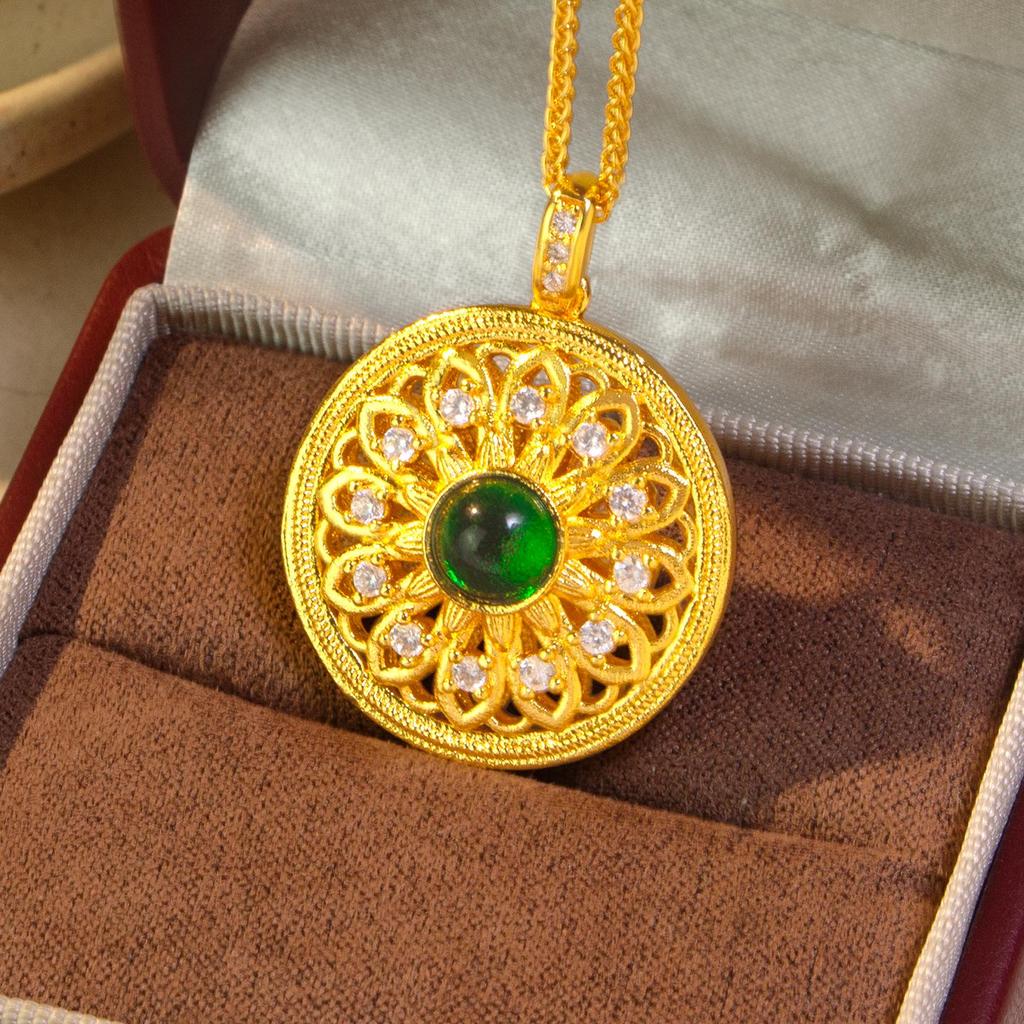 Sand Gold Sunflower Pendant with Rhinestones & Green Stone - Versatile Retro Clavicle Chain