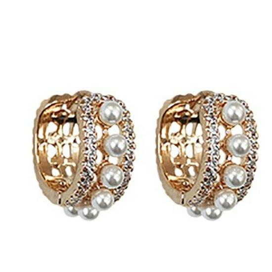 S925 Gold-Plated Sterling Silver Earrings with Pearls and Diamonds - Elegant and Unique Design for Women