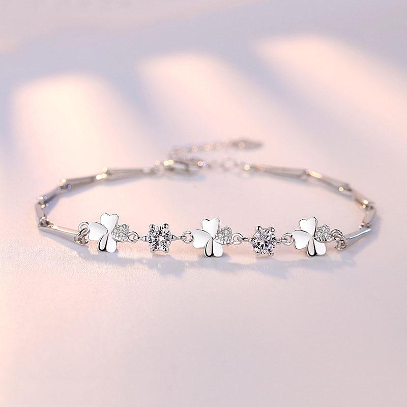 

Браслет «Четырехлистный клевер», инкрустированный бриллиантами, женский, новый нишевый дизайн, высококачественная циркониевая бижутерия, подарок на день рождения для девушки