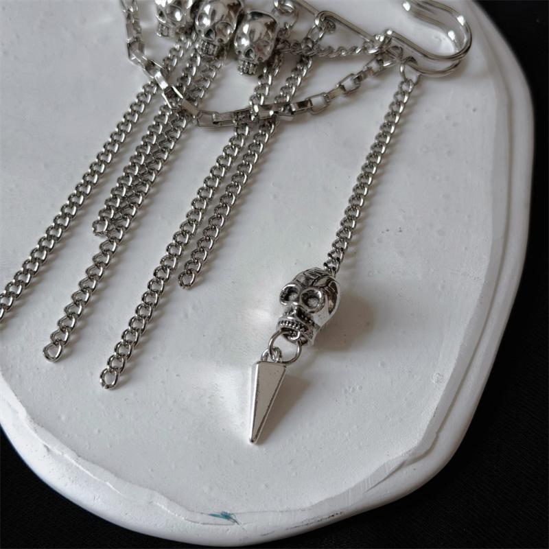 Gothic Style Skull Tassel Chain Brooches Pins For Women Clothing Coat Jewelry Accessries Gifts
