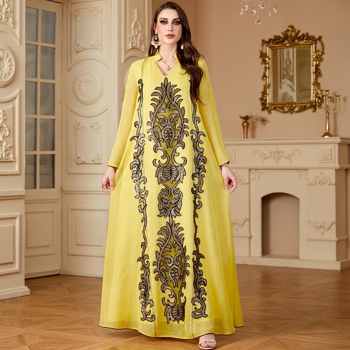 

Вышитое платье-халат для женщин с Ближнего Востока - Коллекция Осень/Зима жёлтый