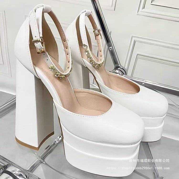 High heels 2025 one-word large size satin summer thick heel bag head hollow sandals women's large quantity from excellent standard size