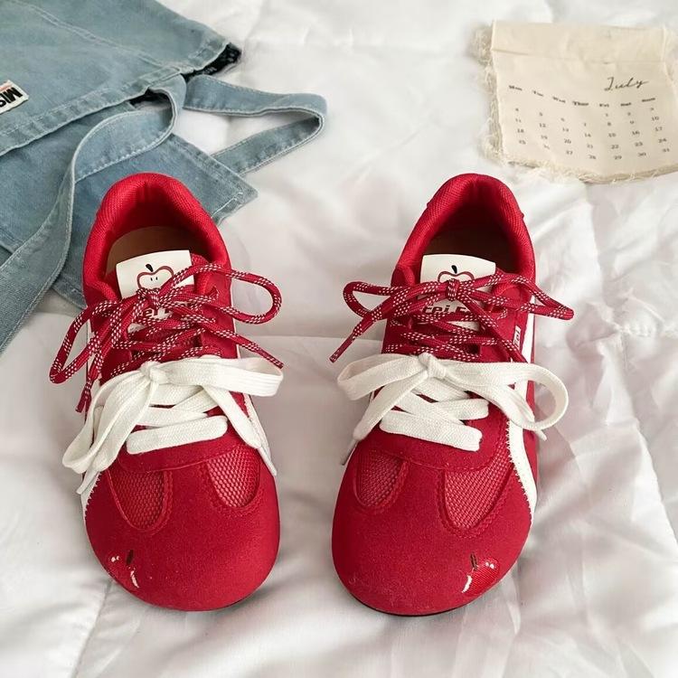 Casual moral training shoes women's ins tide 2025 new autumn big head bread shoes versatile board shoes women's mesh shoes breathable