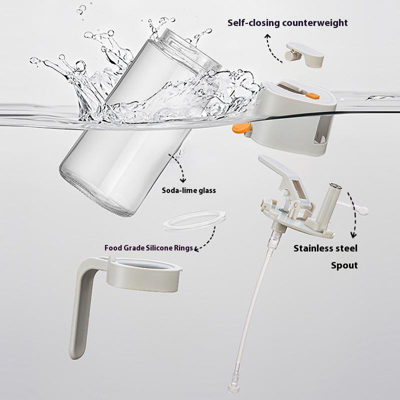 500ml Oil Bottle Practical Seasoning Bottles Ergonomic Design Sprayable Convenient Button-operated Lid Safe 1PC