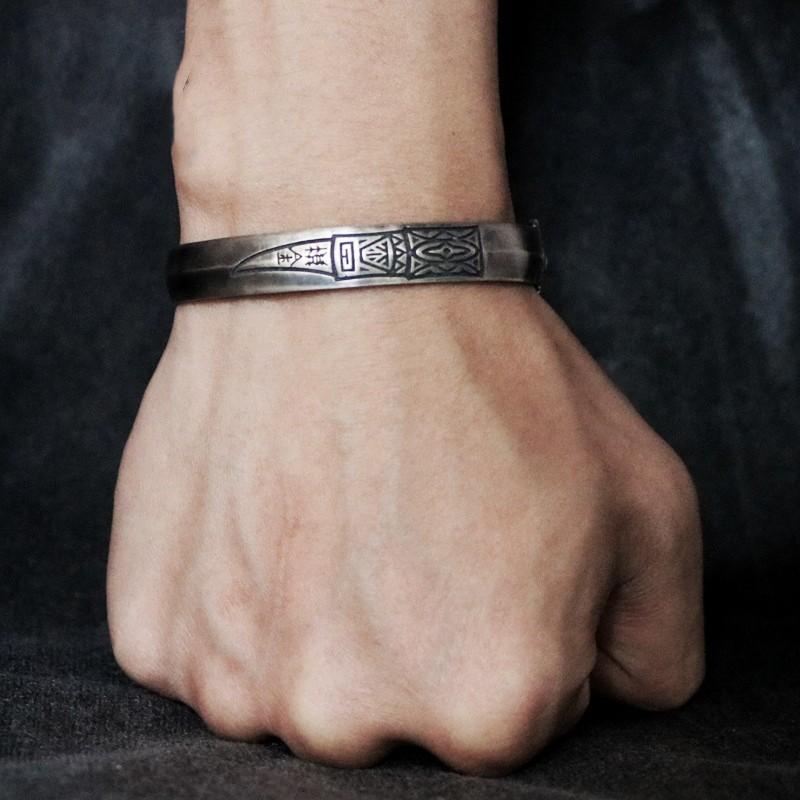 Mens Vintage Oxidized Tone Cuff Bracelet With Sword Motif Ethnic Retro Style