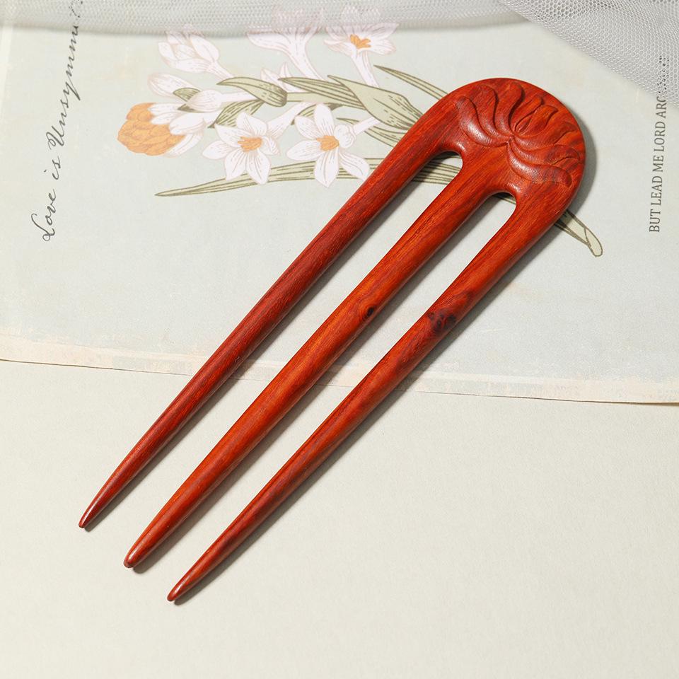 Chinese Retro Sandalwood Carved Hairpin - Classic & Versatile Hair Accessory
