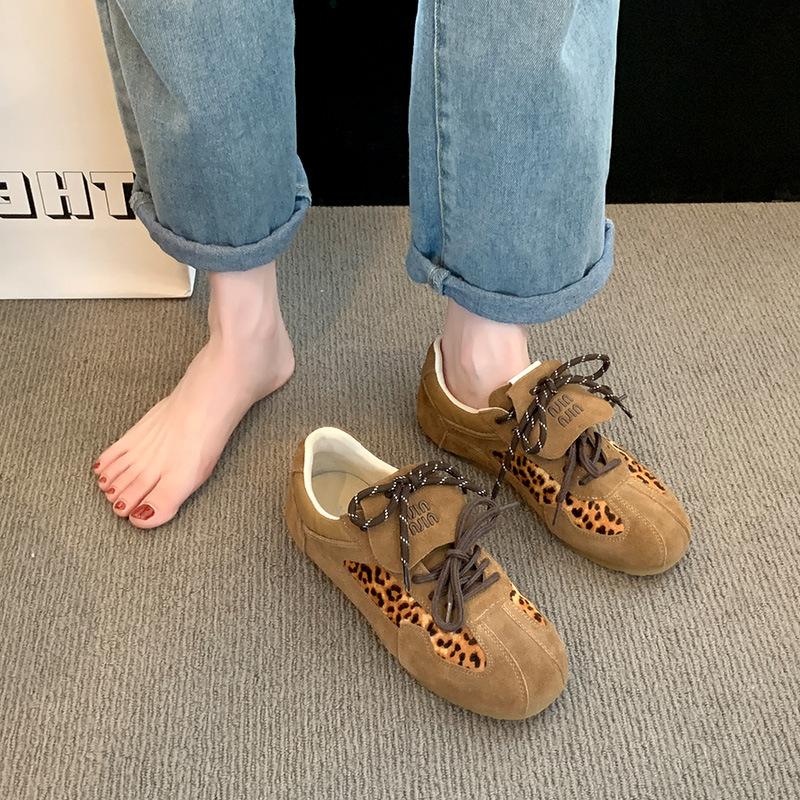 Flat baseplate shoes women's 2025 new autumn new Forrest Gump shoes versatile casual sports shoes leopard print German training shoes