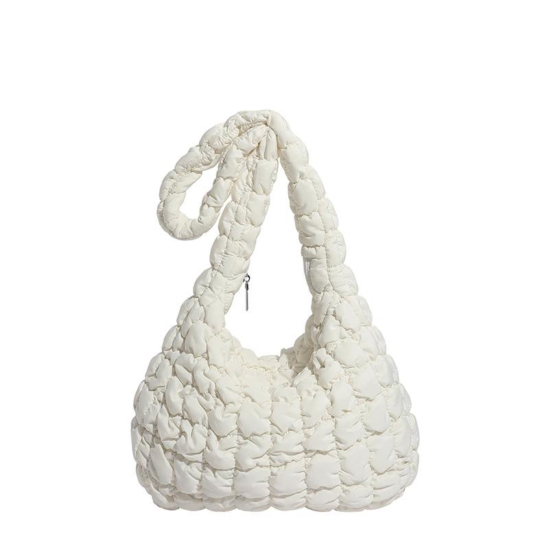 2025 New Cloud Pleated Messenger Bag Women's Large Capacity Lightweight Diamond Dumpling Bag Niche Design Shoulder Bag