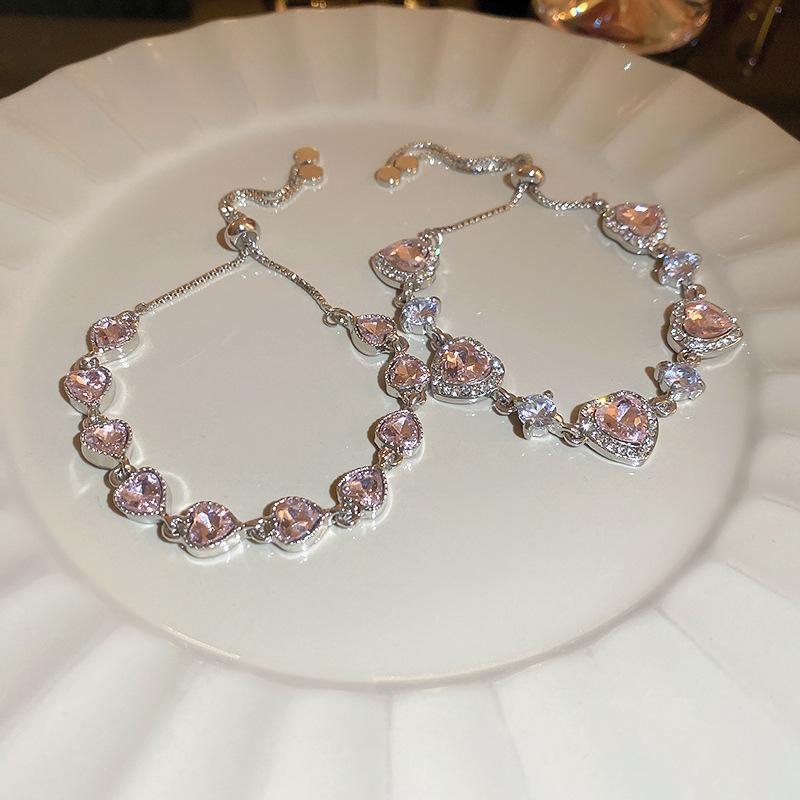 Sweet Light Luxury Zircon Diamond Love Pull-out Bracelet Commuter High-end Geometric Jewelry 