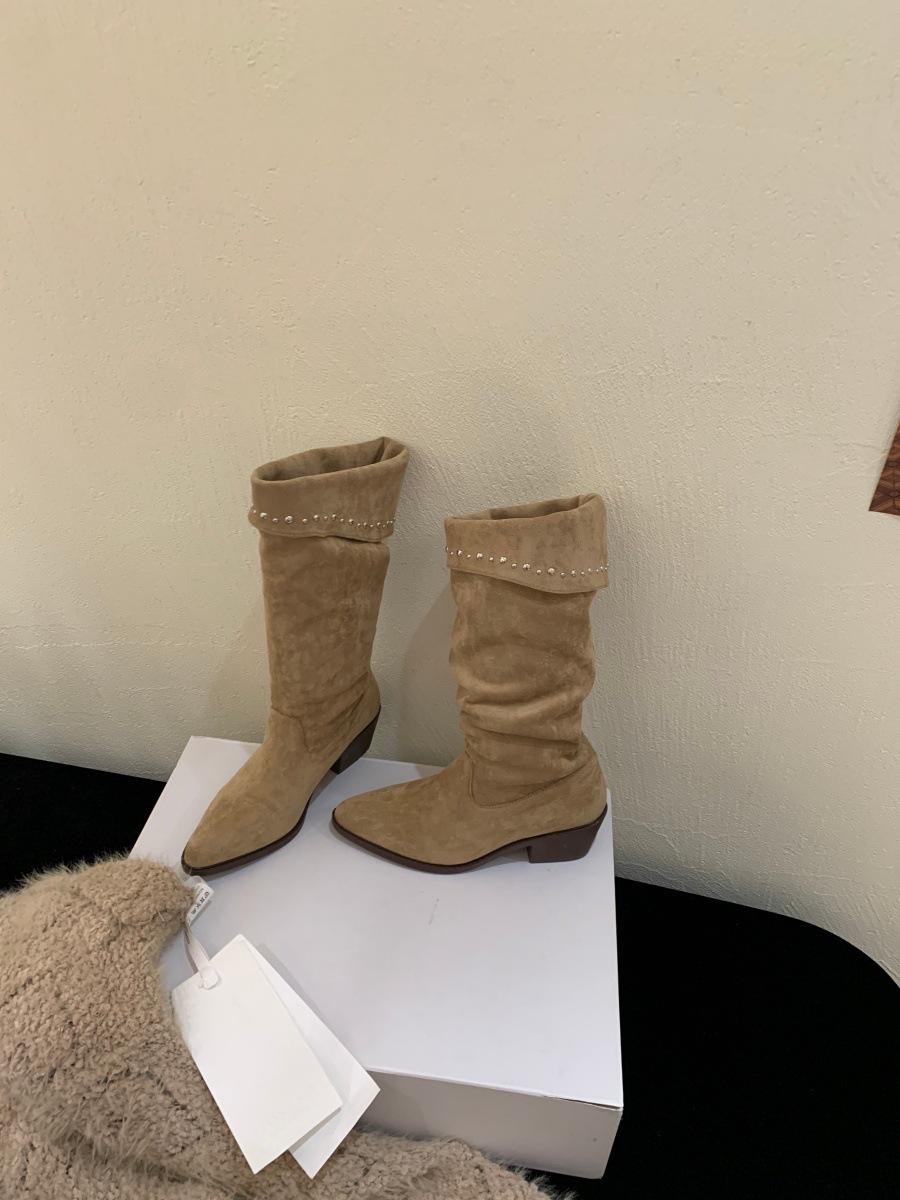 

2025 new Korean version boots retro rivet pointed boots women s fashion thick heel western boots pleated pile boots 39 хаки