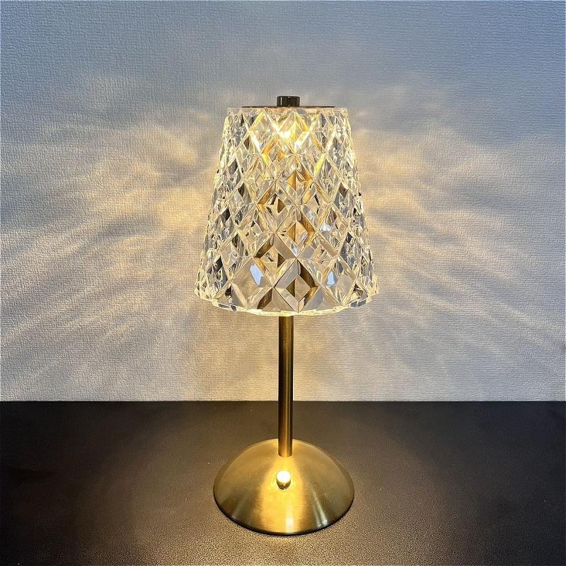 Light Luxury Table Lamps Retro Crystal Desk Lamp Charging Touch Bedside Lamp Bedroom Bedside Night Light Restaurant Decoration
