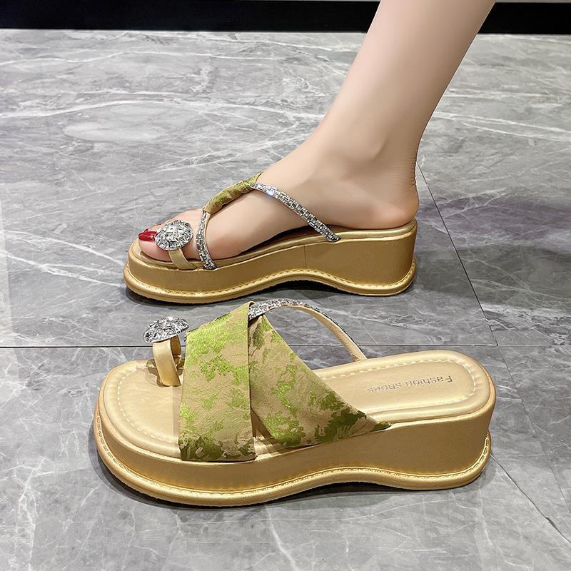 

Fashion 2025Women Slipper Pineapple Pearl Flat Toe Bohemian Summer Beach Sandals Ladies Shoes Plus Size Mujer 35 зелёный