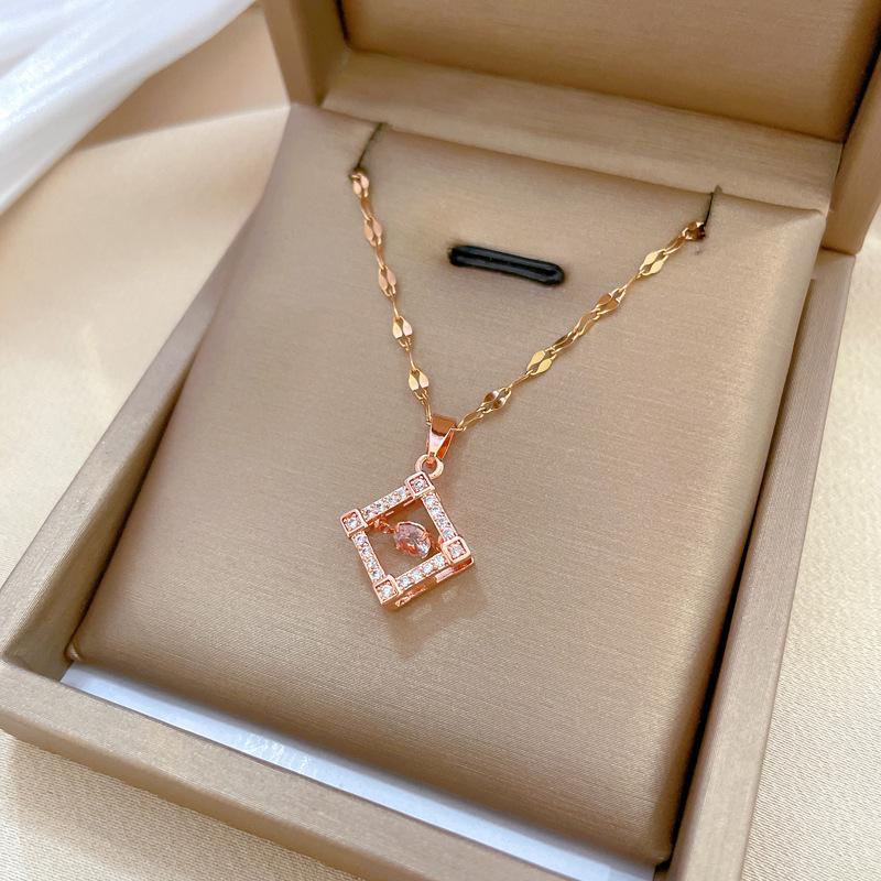 Square Smart Light Luxury Temperament Gorgeous Full Diamond Necklace Women'S Versatile Collarbone Chain Titanium Steel Chain