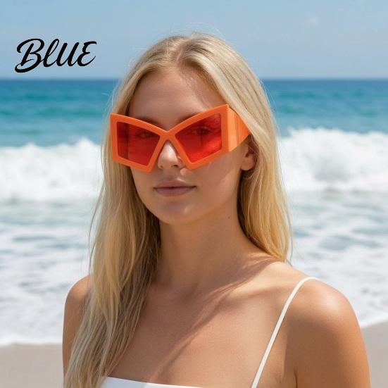 Futuristic Style Sunglasses Geometric Sunglasses Edgy Triangle Frame Shades Trendy UV Eye-catching Protection Sun Glasses for Women Street