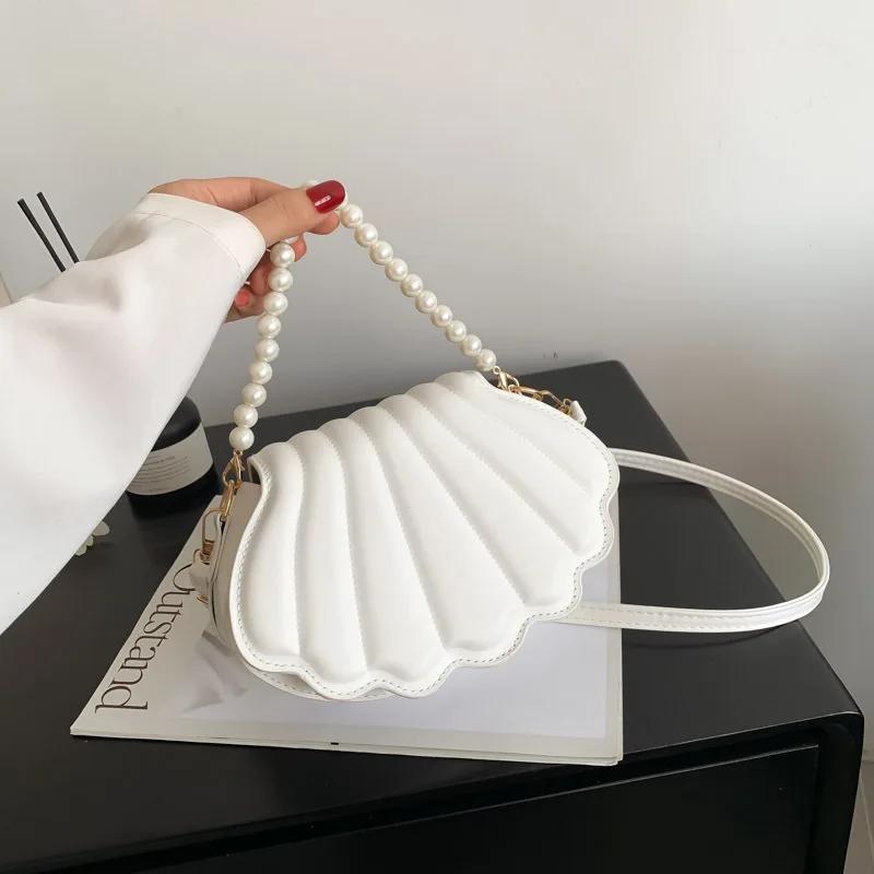 Popular Niche Design Small Crossbody Bag Women's Autumn New Trend Casual Crossbody Bag Simple Shell Luxury Brand Shoulder Bag