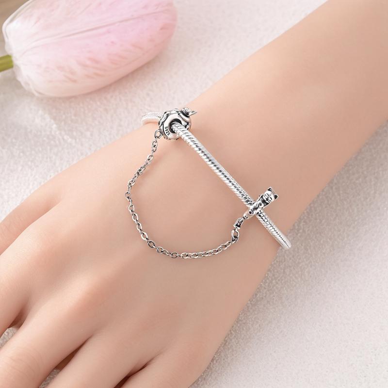 Charms Copper Original Cat Holding Pink Heart Beads Suitable Bracelet Diy Women'S Jewelry Making