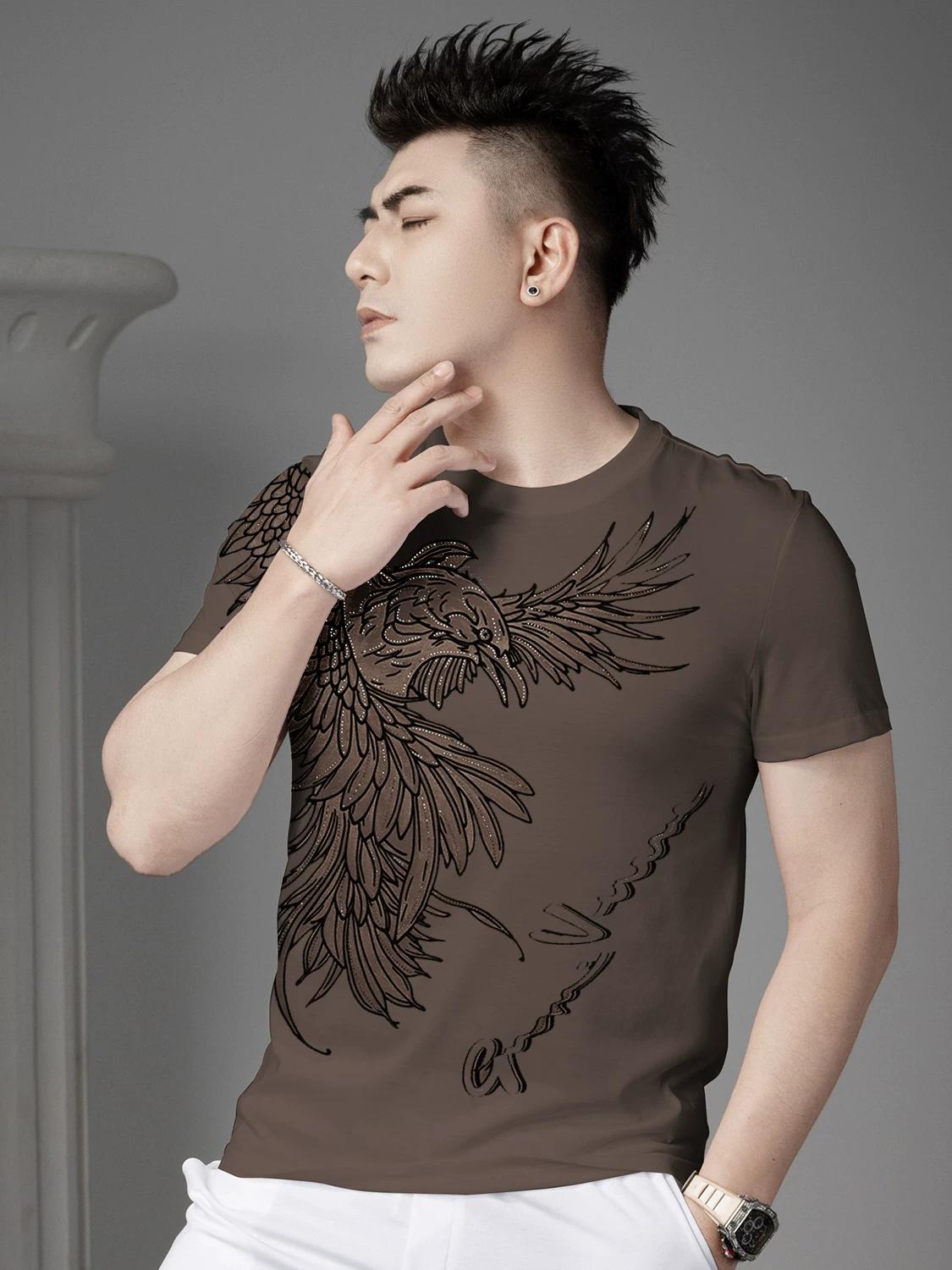 

Ozhouzhan 2025 Summer New Trend Eagle Hot Drilling Print Half Sleeve Top Clothes Casual Men s Short sleeve T-shirt M коричневый