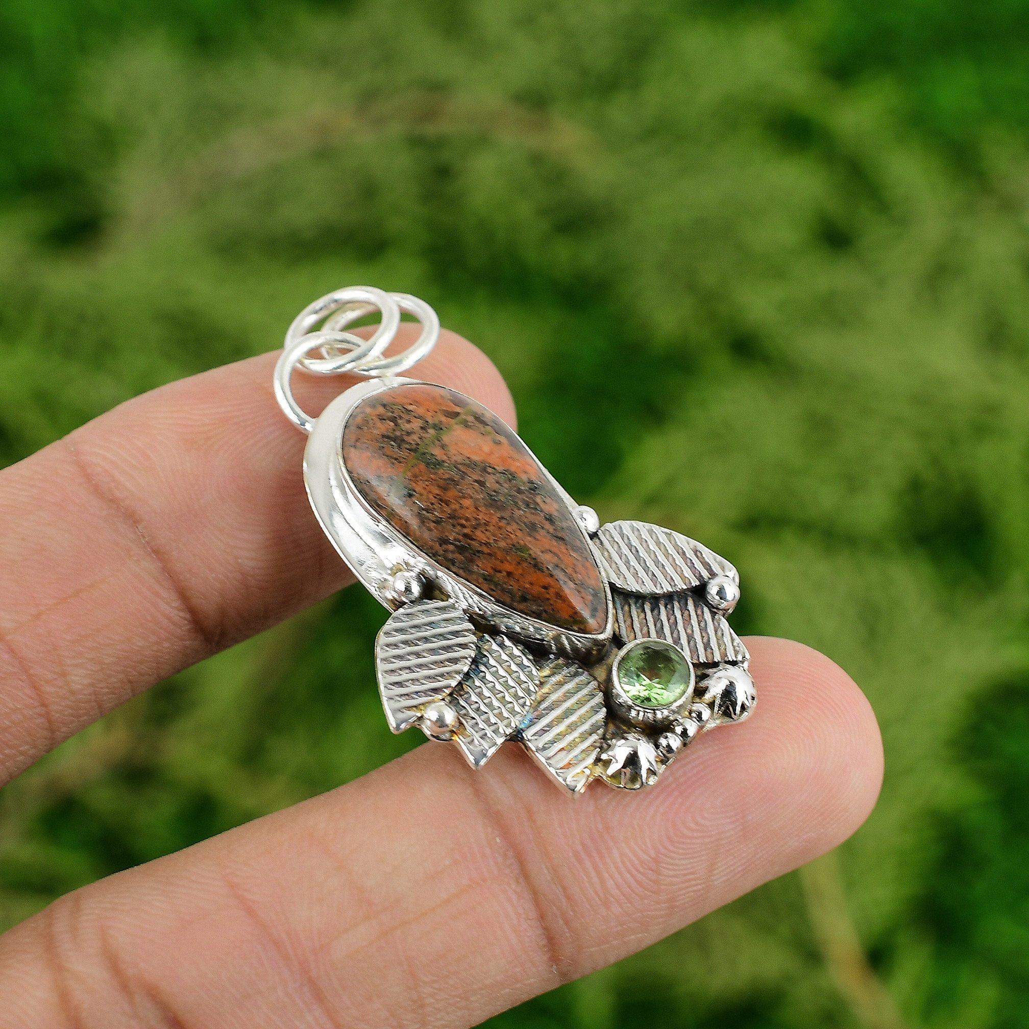 

925 Sterling Silver Natural Grass Garnet Peridot Bezel Birthday Pendant Jewelry