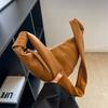 Street Croissant 2026 New Spring and Summer Texture Bag Personalized Messenger Bag Women's Dumpling Bag