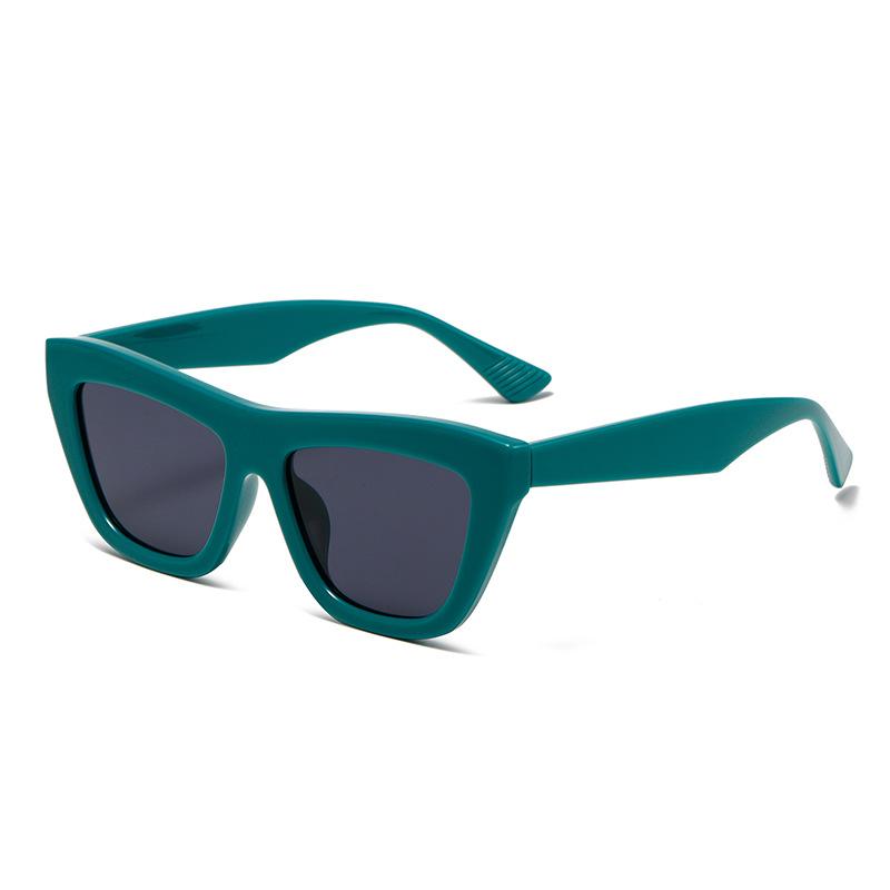 Cat's eye square sunglasses sunglasses European and American fashion UV sunscreen retro