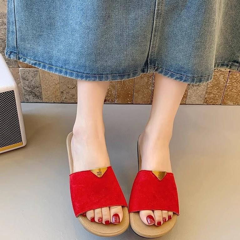 Flat-bottomed Cool Slippers Women's Summer Wear 2025 New Models with Skirts Seaside Beach Vacation One-word Pregnant Women Sandals