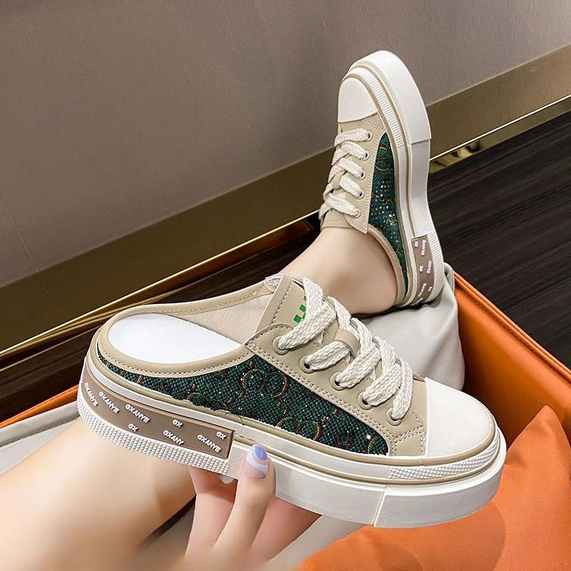 Fashion Shoes For Women Casual Sandals With Strap Woman Slippers New Fashion Slides On Sale Cheap Liquidation Premium Clappers