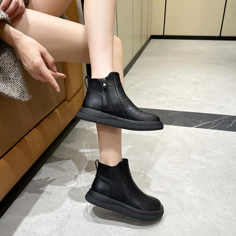 Short boots soft sole 2025 autumn and winter retro warm cotton boots leather shoes boots Martin boots women's new season soft sole spring and autumn 