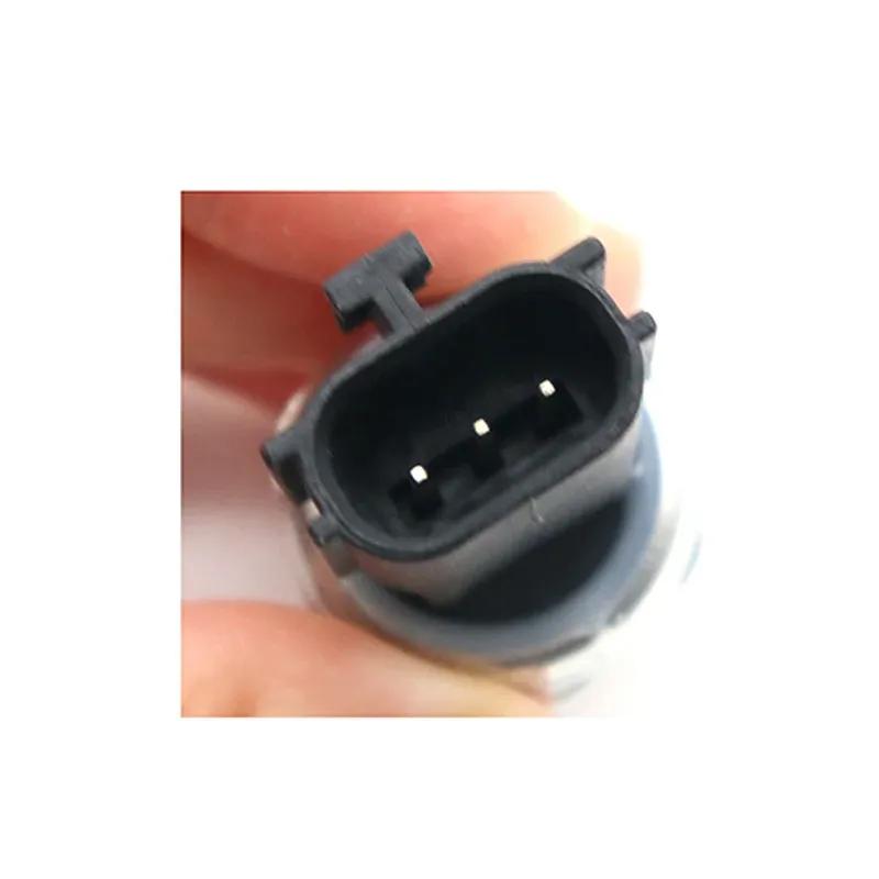 25070-CD000 Oil Pressure Sensor For Nissan Altima Armada Frontier Pathfinder Xterra 25070-CD00A 25070CD00A 25070CD000
