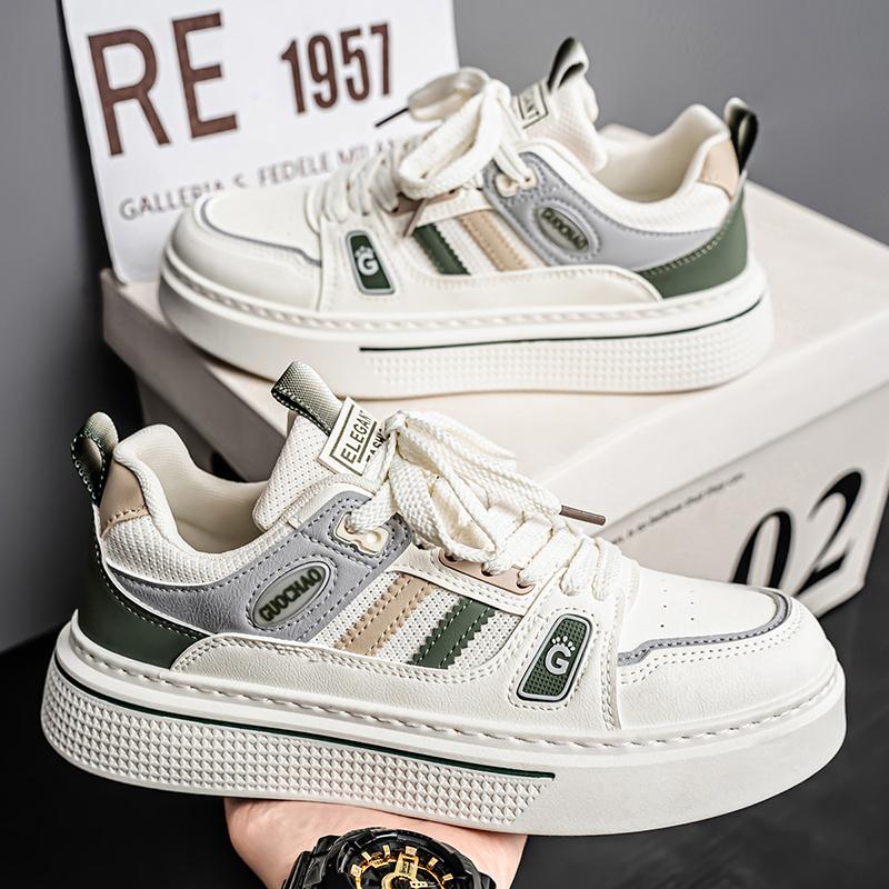 Men's Fashion Casual Low Top Skateboarding Shoes Boys Comfortable Sneakers Male Students Trending Soft Sole Classic Breathable Gym Non-slip