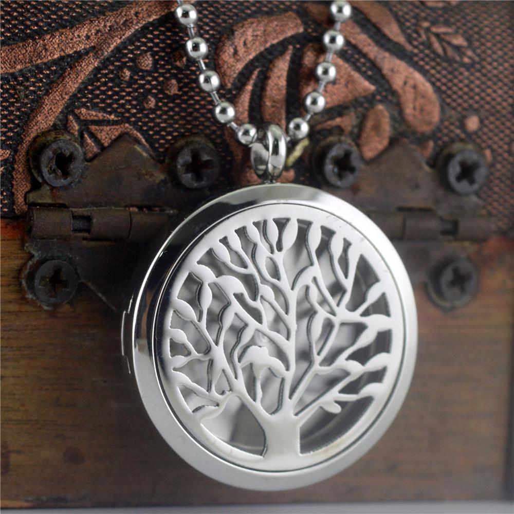 European & American Wisdom Tree Titanium Steel Necklace with Photo Pendant & Personalized Engraving - Gift STN654