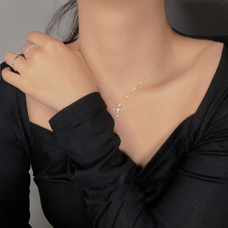 Full Rhinestone Cross Choker Necklace Luxury Design Women Fashion Minimalist Accessory