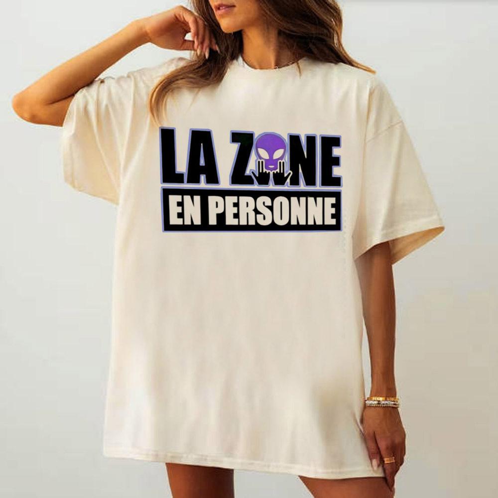 

Jul tshirt girl anime Gothic 2000s Pastel Colorful top tees streetwear Psychedelic 2000s aesthetic hip hop 80s S