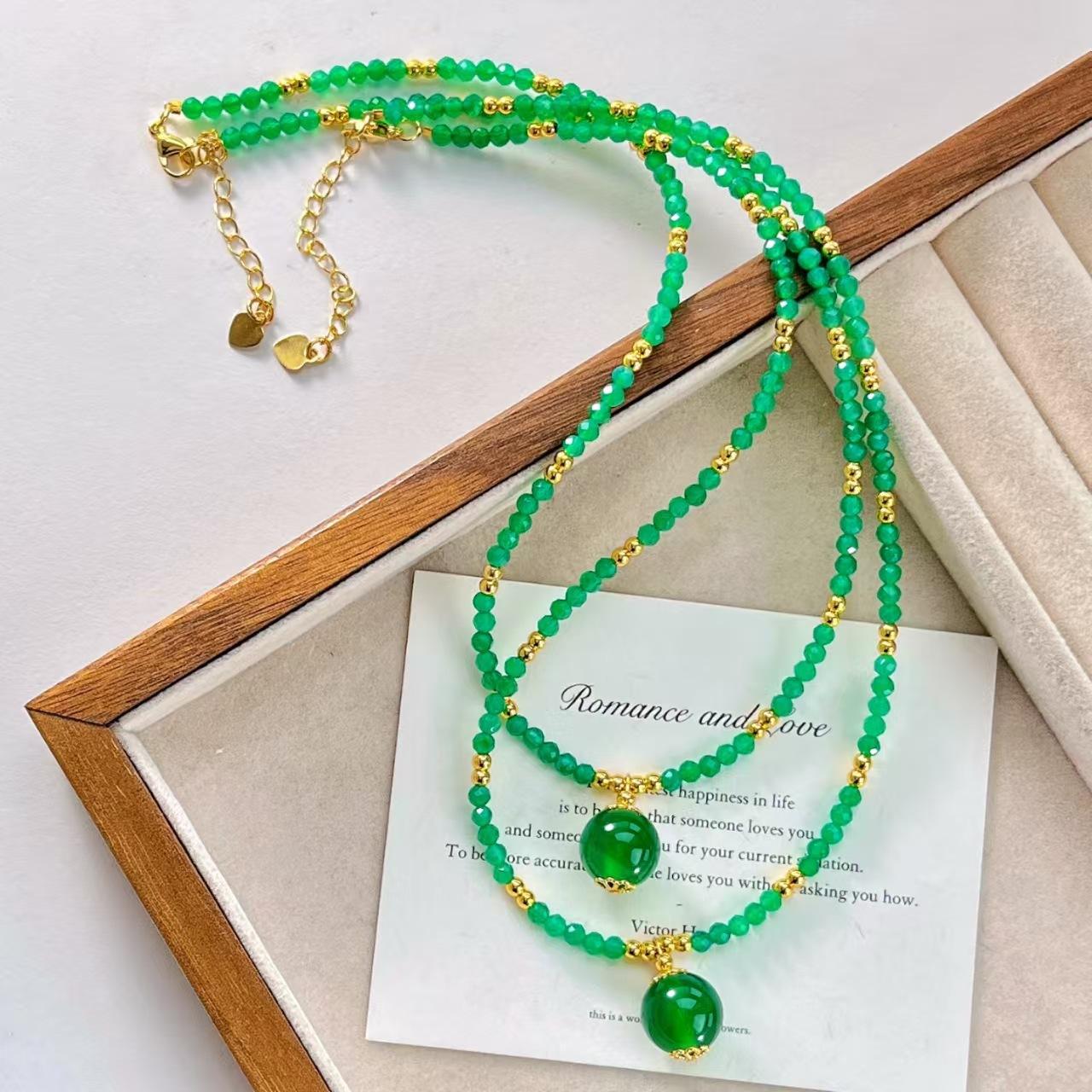 Vintage Design Natural Chalcedony Collarbone Chain Necklace