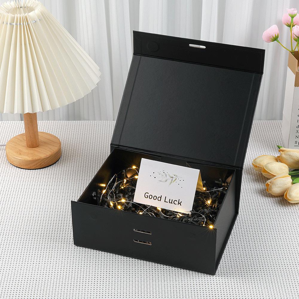 In-Stock Magnetic Folding Gift Box with Ribbon Bow - Solid Color Flip-Top Packaging Box