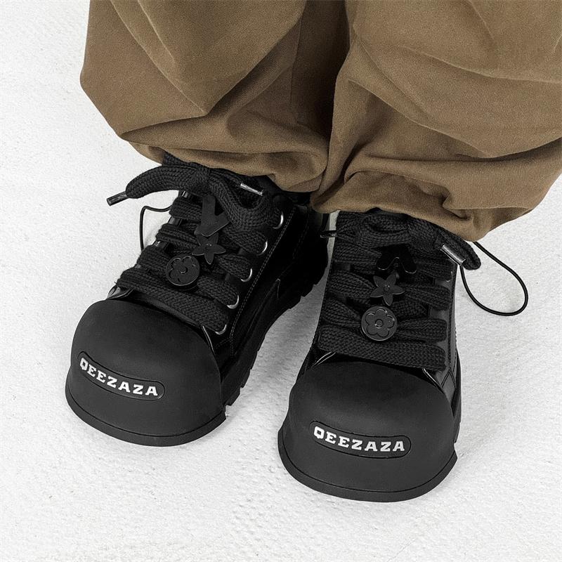 2025 Spring New Street Style Casual Flat Sneakers For Men's Women's Teenagers Daily Dress White Black Height Increasing Shoes